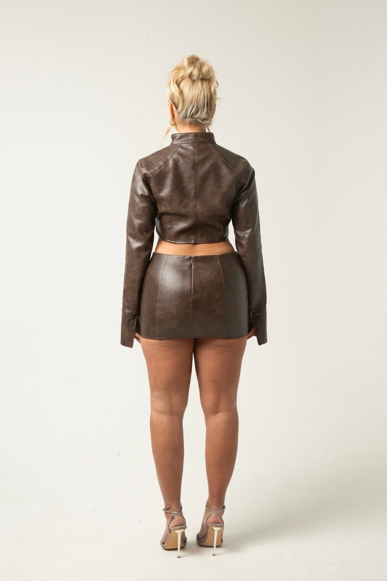 UMBER - CROPPED BIKER FITTED JACKET AND MINI SKIRT