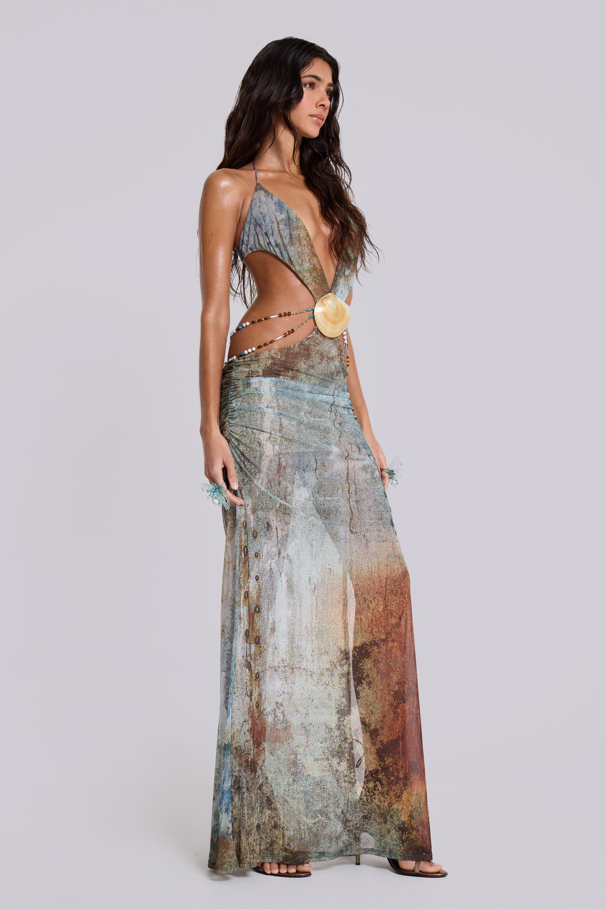 VICTORIA - BACKLESS MAXI DRESS