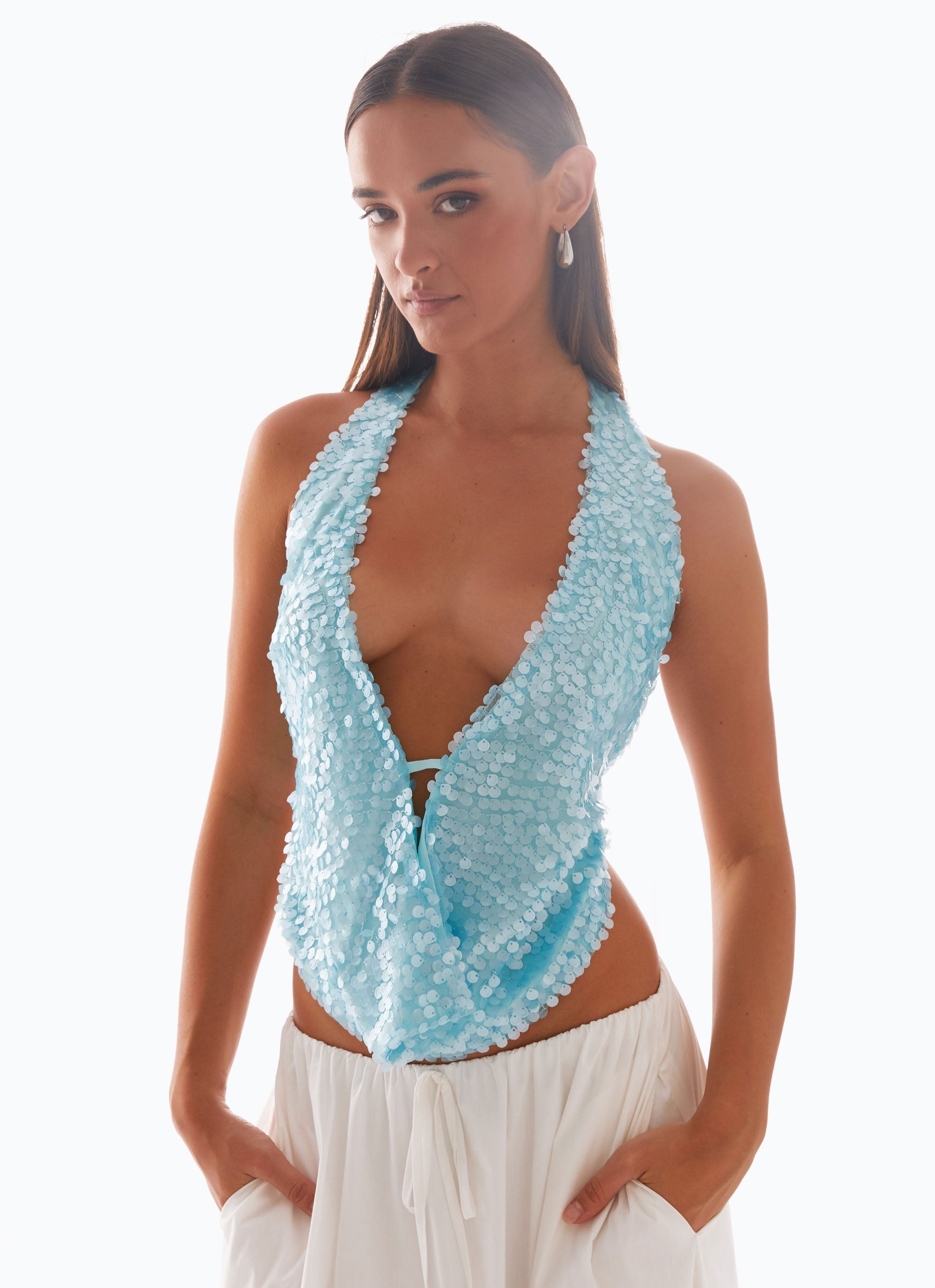 RIO NIGHTS - CROWL NECK HALTER TOP