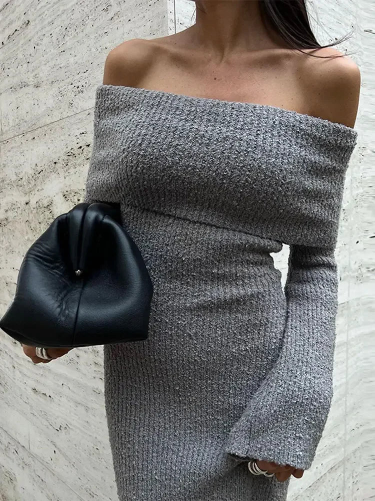 NINI - OFF-SHOULDER DRESS